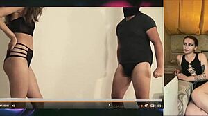 Loira tetona se excita com ballbusting e BDSM